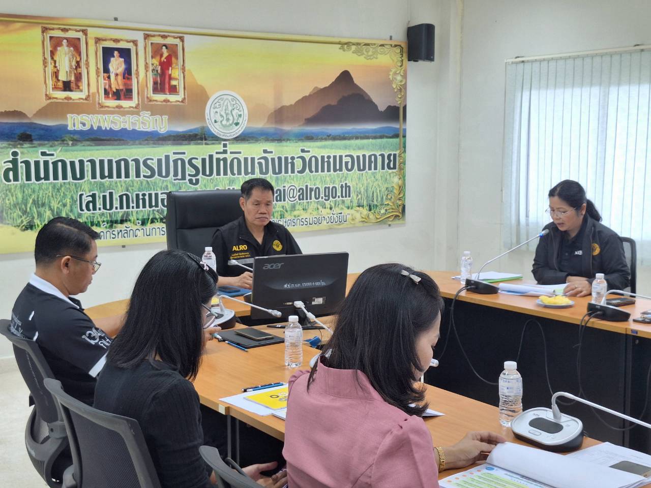 title - ผู้ตรวจราชการ ส.ป.ก. ลงพื้นที่จังหวัดหนองคาย และจังหวัดอุดรธานี ประชุมติดตามความก้าวหน้าผลการดำเนินงาน รอบที่ 2 